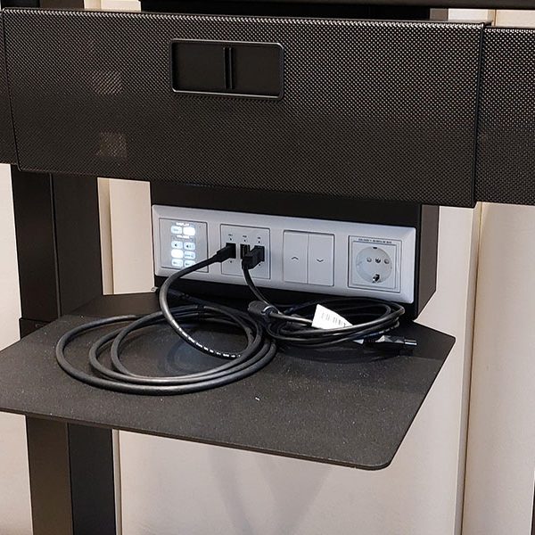 ergoxs-ergoframe-steady-dubbelzuils-trolley-eff3250z-cablemanagementmodule-cmm03