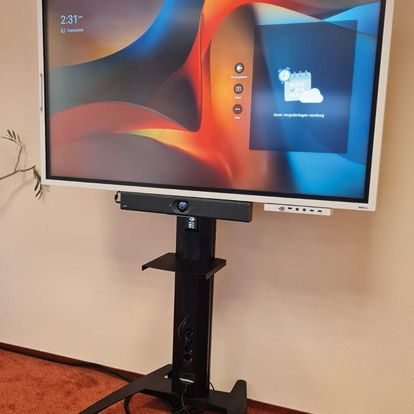 ergoxs-flexline-active-lite-trolley-budget-trs18bv44b-camerahouder-camb1-montagebeugel-wpmb1-extron-mlc62-stekkerdoos-4voudig-elec042