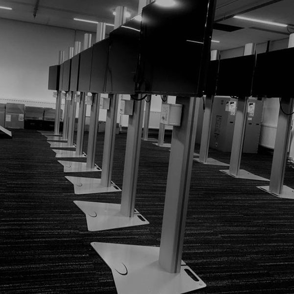 ergoxs-flexline-stand-lite-vloer-systeem-fss18av44b-project-radboud-universiteit